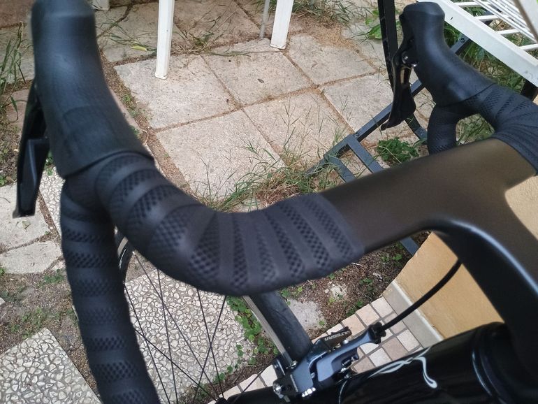 Used Elves Falath Shimano 105 2025 Road & Gravel, Black — image 11 of 15