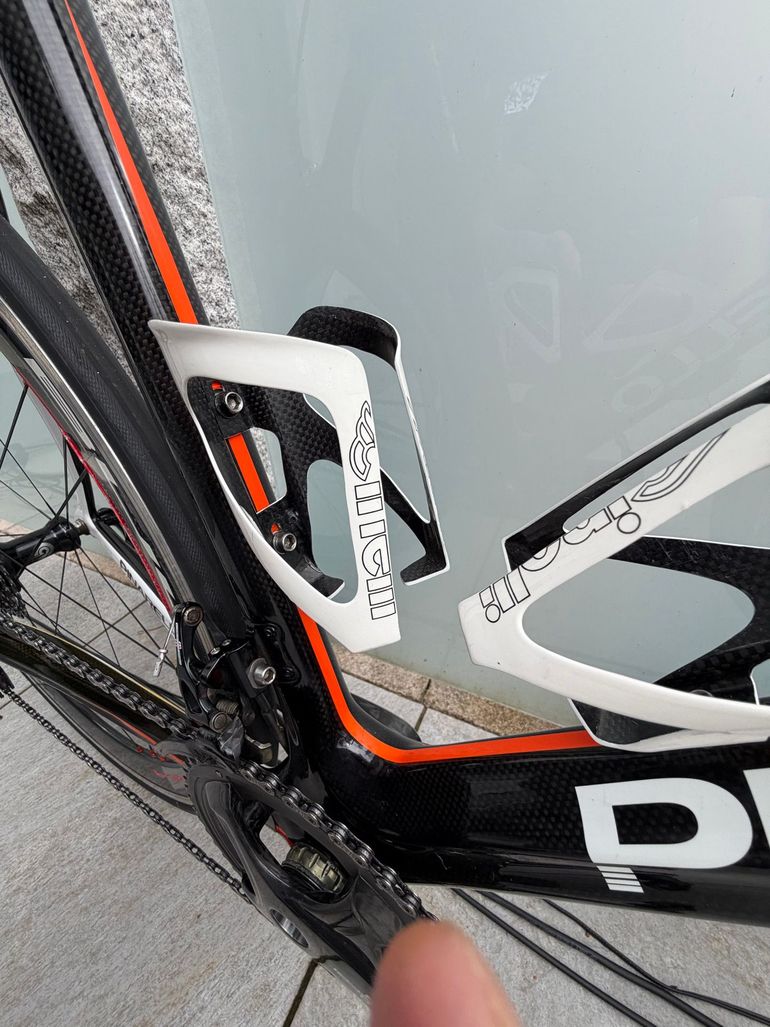 Used Pinarello Prince Campagnolo Record 2015 Road & Gravel, Schwarz — image 5 of 12