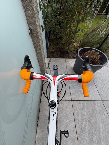 Used Pinarello Prince Campagnolo Record 2015 Road & Gravel, Schwarz — image 7 of 12