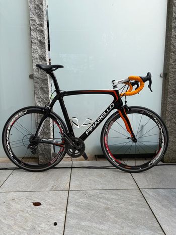 Used Pinarello Prince Campagnolo Record 2015 Road & Gravel, Schwarz — image 11 of 12