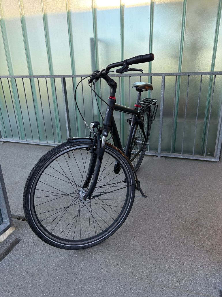 Used Pegasus Solero SL 24 Diamond 2022 2022 Urban, Negro — image 3 of 10