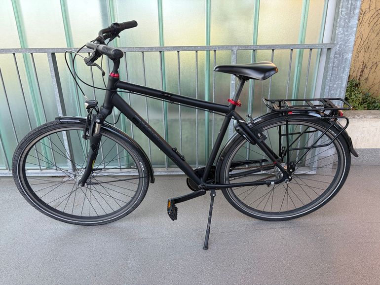 Used Pegasus Solero SL 24 Diamond 2022 2022 Urban, Negro — image 1 of 10