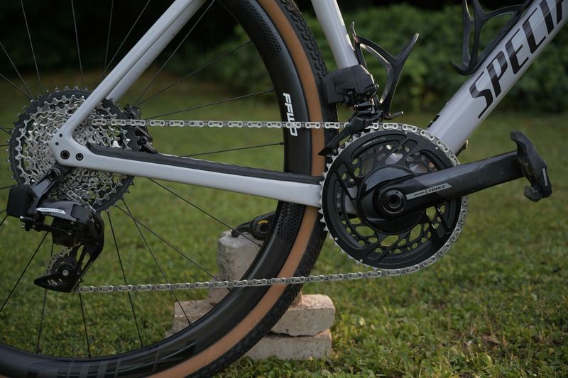 Tweedehands Specialized Diverge SRAM Force eTap AXS 2024 Road & Gravel — afbeelding 3 van 9