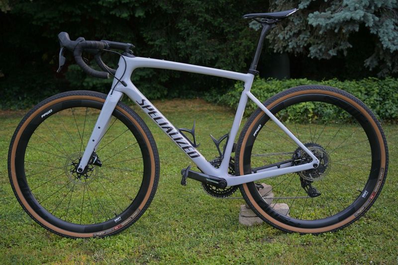 Tweedehands Specialized Diverge SRAM Force eTap AXS 2024 Road & Gravel — afbeelding 2 van 9