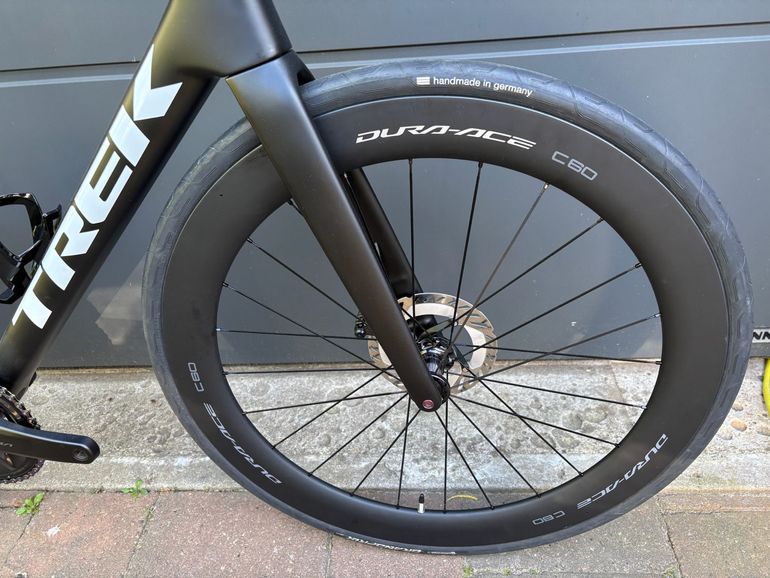 Used Trek Madone SL 7 Gen 8 2025 2025 Road & Gravel, Black — image 3 of 16
