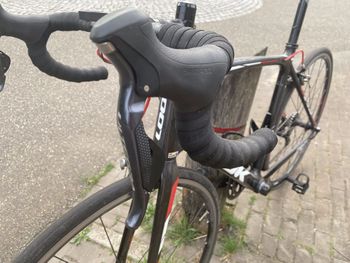 Used look 765 Look 765 2017 Ultegra Di2 2017 Road & Gravel — image 12 of 15
