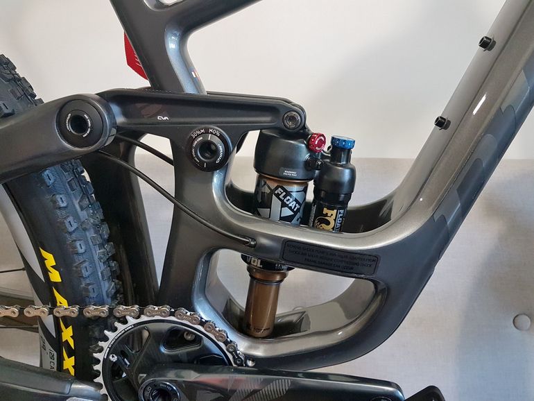 Used Niner NINER RIP 9 RDO GX Eagle FOX Factory DT SWISS F535  FSA I29 Carbon 2023 Mountainbike, Black — image 9 of 61