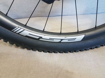 Used Niner NINER RIP 9 RDO GX Eagle FOX Factory DT SWISS F535  FSA I29 Carbon 2023 Mountainbike, Black — image 43 of 61