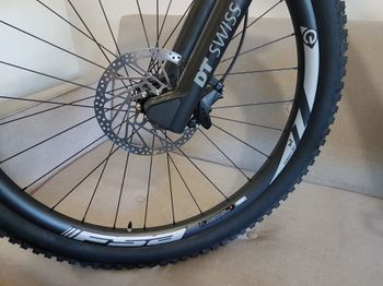 Used Niner NINER RIP 9 RDO GX Eagle FOX Factory DT SWISS F535  FSA I29 Carbon 2023 Mountainbike, Black — image 39 of 61