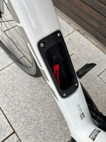 Used Trek Domane SLR 7 Gen 4 2026 2026 Road & Gravel, Weiß — image 7 of 9
