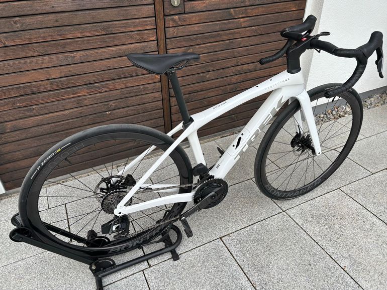 Used Trek Domane SLR 7 Gen 4 2026 2026 Road & Gravel, Weiß — image 2 of 9