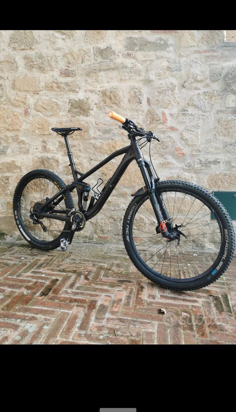 Used Canyon Spectral 27.5 8.0 2016 MTB