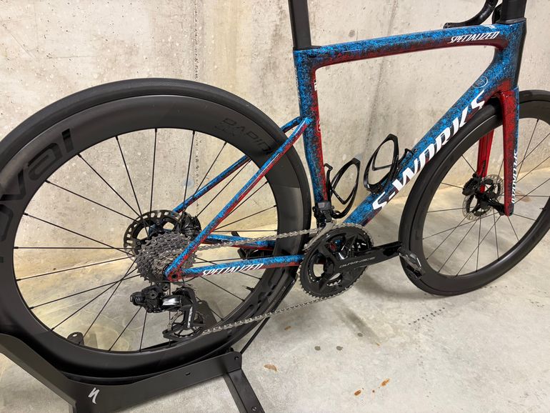Used Specialized S-Works Tarmac SL8 FDJ - SUEZ Team Edition 2025 2025 Road & Gravel, Blue — image 2 of 9