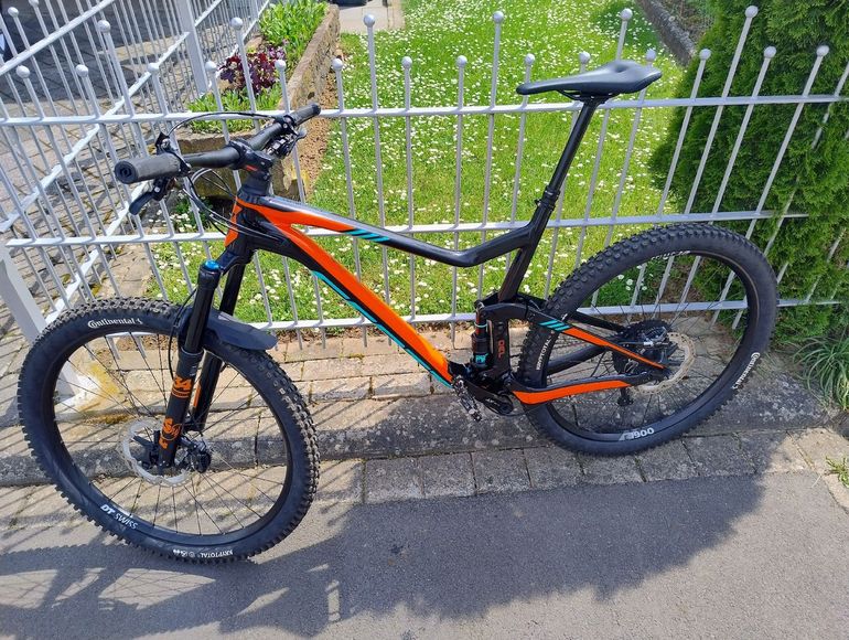 Used Scott Genius 730 2018 2018 Mountainbike, Orange, 27.5 — image 2 of 9