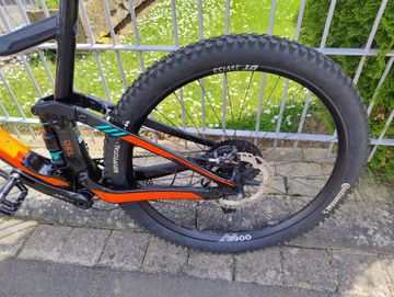 Used Scott Genius 730 2018 2018 Mountainbike, Orange, 27.5 — image 6 of 9