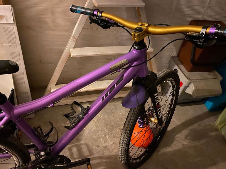 Used Other Brands Bicicletta MTB Da Donna Artigianale Handmade 2022 Mountainbike, Morado — image 2 of 3