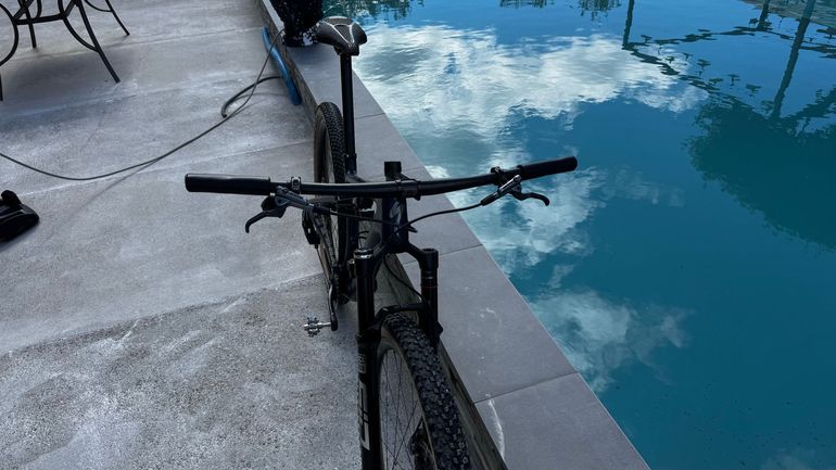 Used Specialized Epic SRAM XX SL Eagle AXS (T-Type) 2024 Mountainbike, Blue — image 6 of 6