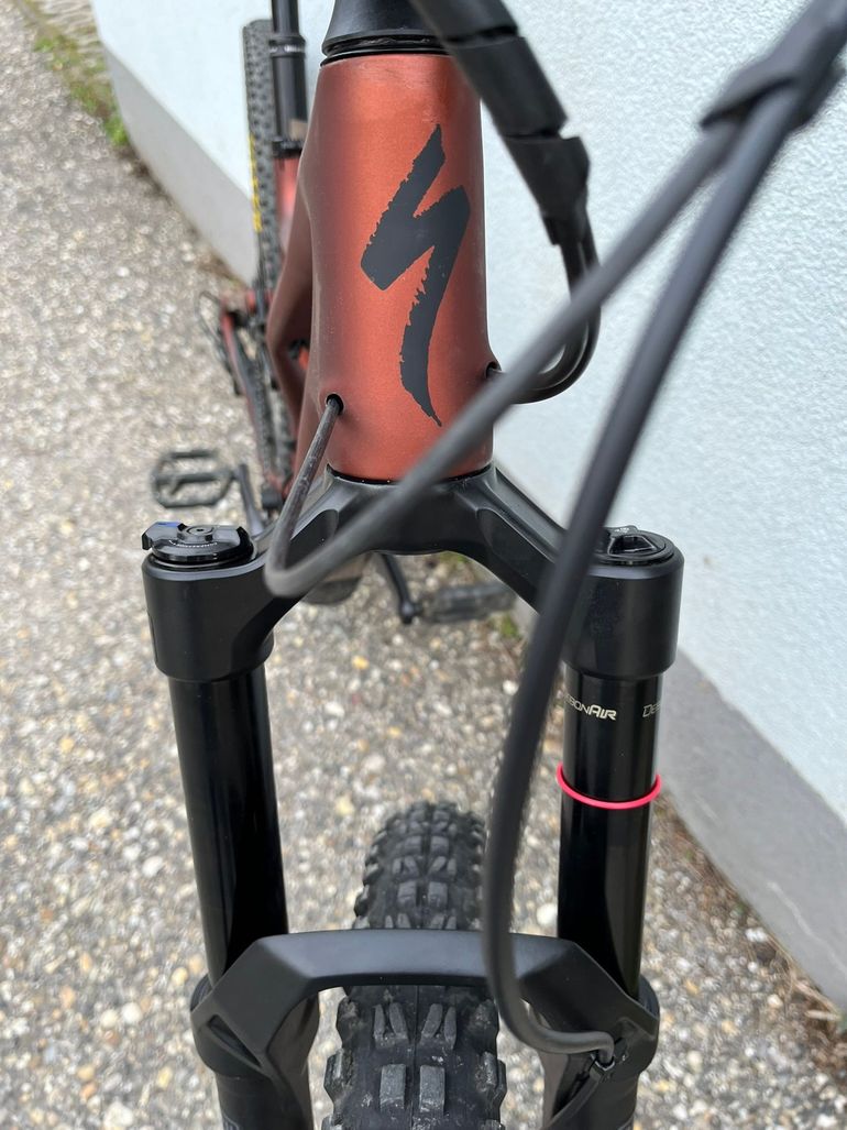 Used Specialized Specialized Stumpjumper Carbon, S4, 2024, Custom XT 2024 Mountainbike, Orange — image 8 of 39
