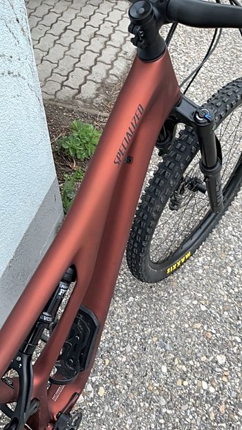 Used Specialized Specialized Stumpjumper Carbon, S4, 2024, Custom XT 2024 Mountainbike, Orange — image 4 of 39
