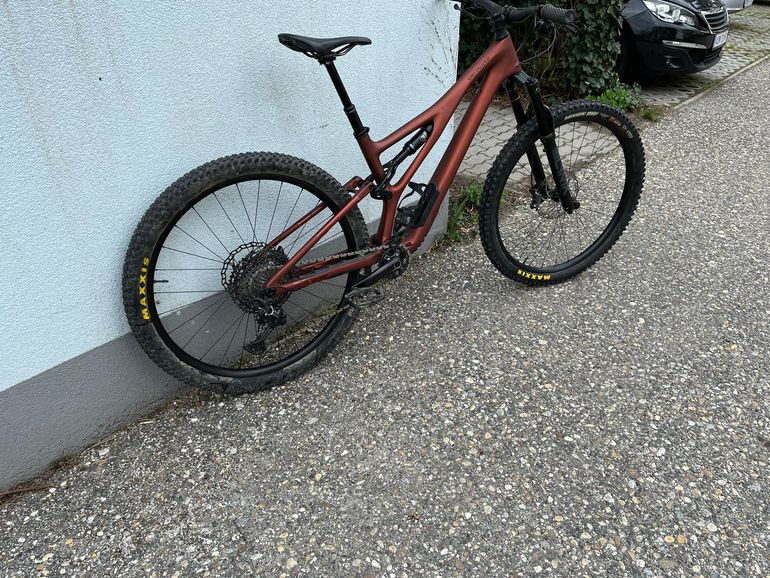 Used Specialized Specialized Stumpjumper Carbon, S4, 2024, Custom XT 2024 Mountainbike, Orange — image 3 of 39