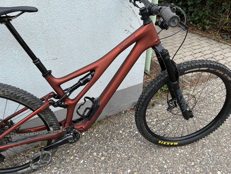 Used Specialized Specialized Stumpjumper Carbon, S4, 2024, Custom XT 2024 Mountainbike, Orange — image 2 of 39