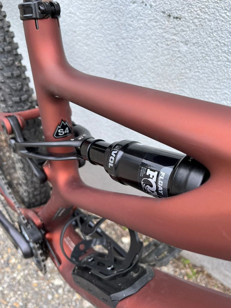 Used Specialized Specialized Stumpjumper Carbon, S4, 2024, Custom XT 2024 Mountainbike, Orange — image 9 of 39