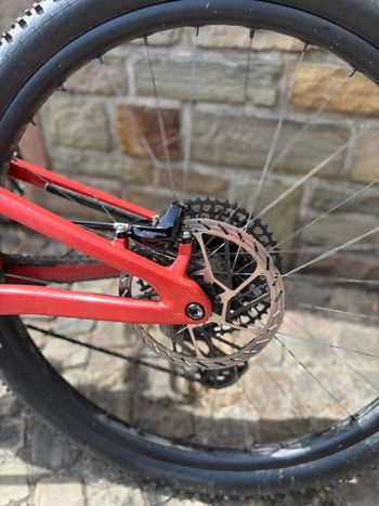 Used Santa Cruz HECKLER X0 AXS RSV 29 / Carbon CC 2024 2024 Mountainbike, Rot, 29, 27.5 — image 5 of 9