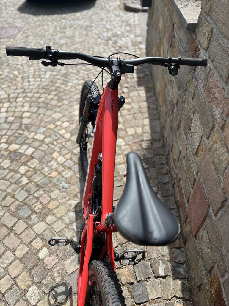 Used Santa Cruz HECKLER X0 AXS RSV 29 / Carbon CC 2024 2024 Mountainbike, Rot, 29, 27.5 — image 8 of 9