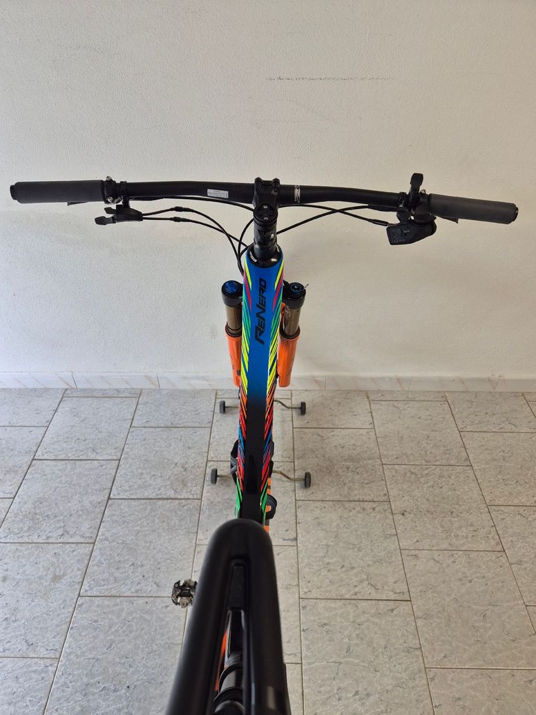 Used Torpado Renero SRAM GX Eagle AXS 2025 Mountainbike, Naranja — image 12 of 17