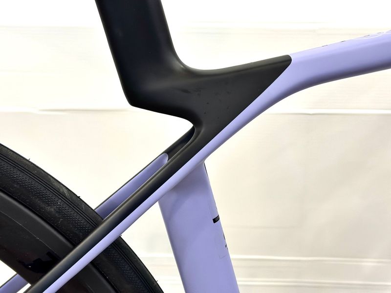 Brugt Trek Madone SL 6 2027 2027 Road & Gravel — billede 4 af 8