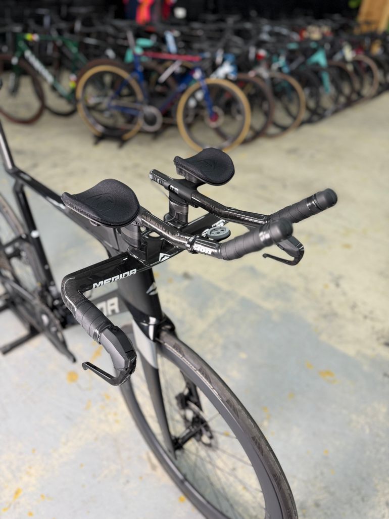 Used Merida TIME WARP TRI LIMITED 2025 2025 Road & Gravel, Black — image 4 of 15