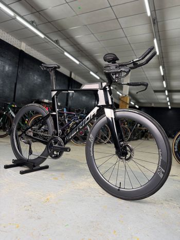 Used Merida TIME WARP TRI LIMITED 2025 2025 Road & Gravel, Black — image 2 of 15