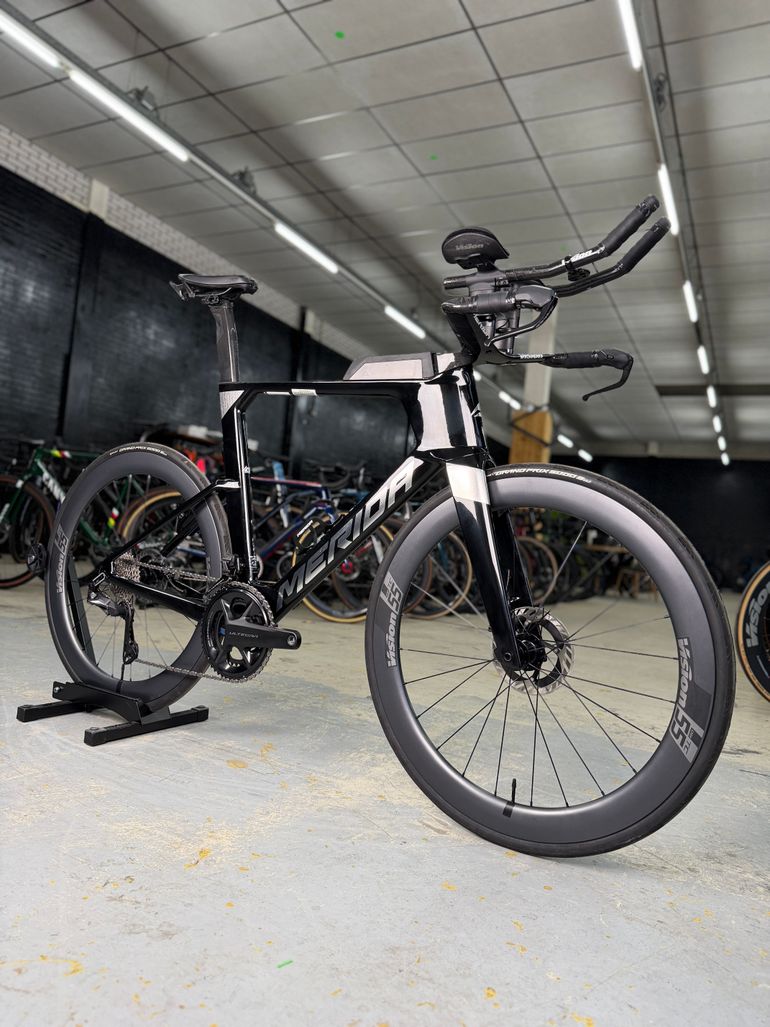 Used Merida TIME WARP TRI LIMITED 2025 2025 Road & Gravel, Black — image 2 of 15