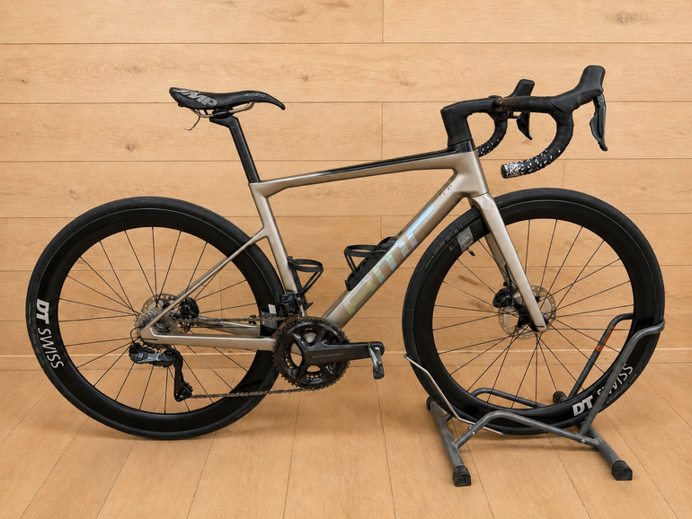 Used BMC Teammachine SLR01 FIVE 2022 2022 Road & Gravel, Light Gray — image 1 of 3