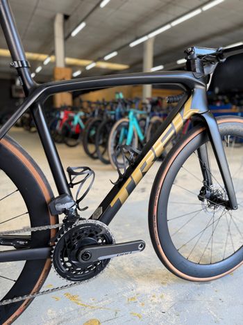 Used Trek Emonda SLR AXS Carbon 2023 Road & Gravel, Black — image 12 of 24