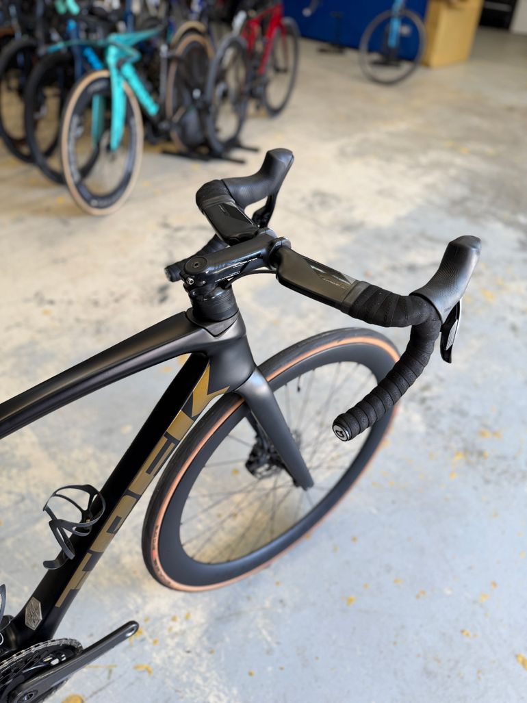 Used Trek Emonda SLR AXS Carbon 2023 Road & Gravel, Black — image 7 of 24