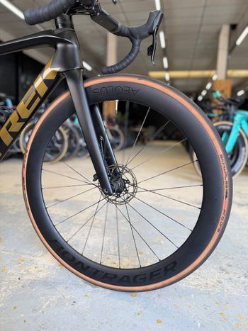 Used Trek Emonda SLR AXS Carbon 2023 Road & Gravel, Black — image 4 of 24
