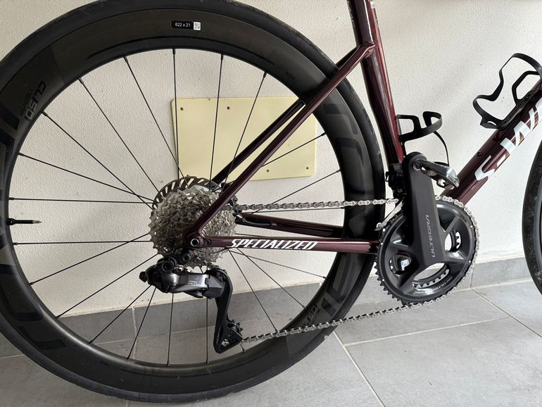 Used Specialized Tarmac Shimano Ultegra Di2 2025 Road & Gravel — image 3 of 5