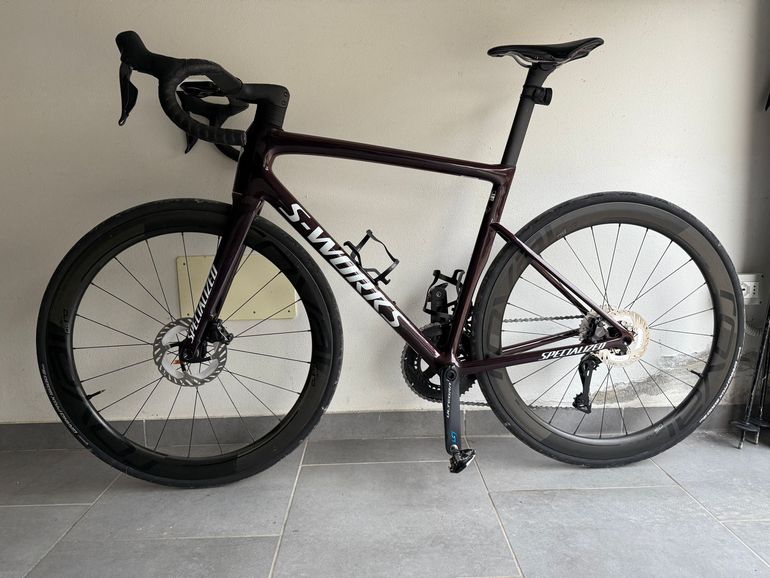Used Specialized Tarmac Shimano Ultegra Di2 2025 Road & Gravel — image 2 of 5