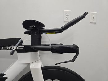 Used BMC Timemachine SRAM Rival eTap AXS 2025 Road & Gravel, White — image 7 of 17