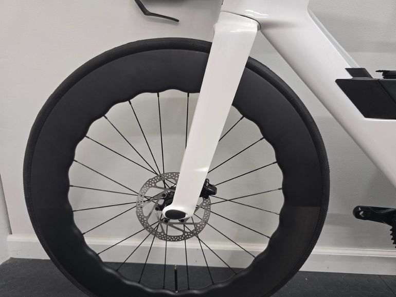 Used BMC Timemachine SRAM Rival eTap AXS 2025 Road & Gravel, White — image 15 of 17