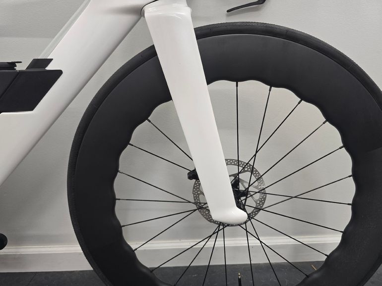Used BMC Timemachine SRAM Rival eTap AXS 2025 Road & Gravel, White — image 6 of 17