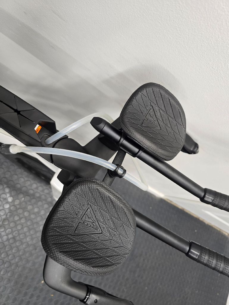 Used BMC Timemachine SRAM Rival eTap AXS 2025 Road & Gravel, White — image 9 of 17
