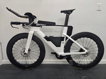 Used BMC Timemachine SRAM Rival eTap AXS 2025 Road & Gravel, White — image 10 of 17