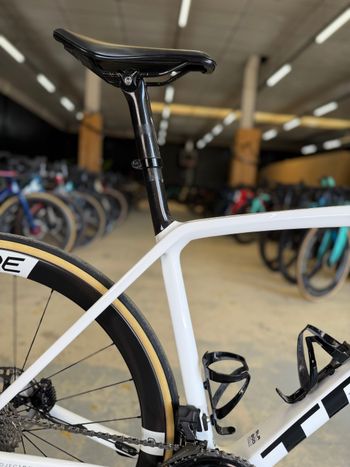 Used Trek Émonda SLR 7 2023 2023 Road & Gravel, White — image 11 of 24