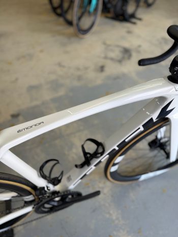 Used Trek Émonda SLR 7 2023 2023 Road & Gravel, White — image 17 of 24