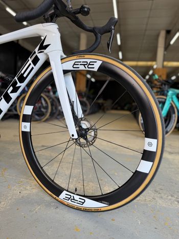 Used Trek Émonda SLR 7 2023 2023 Road & Gravel, White — image 5 of 24