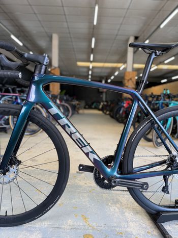 Used Trek Emonda SLR Di2 Carbon 2024 Road & Gravel, Green — image 24 of 24