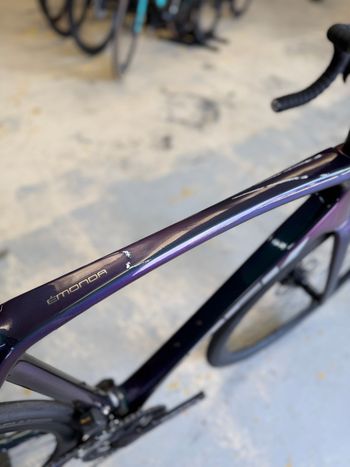 Used Trek Emonda SLR Di2 Carbon 2024 Road & Gravel, Green — image 16 of 24