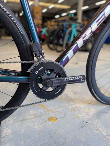 Used Trek Emonda SLR Di2 Carbon 2024 Road & Gravel, Green — image 13 of 24
